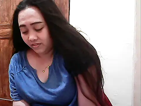 Snapshot of Pinay_Chubby20 chatting on 03.09.26 Pinay Chubby20 online show from 03.09.26