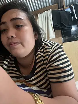 Snapshot of Pinay_Chubby20 chatting on 03.11.26 Pinay Chubby20 online show from 03.11.26