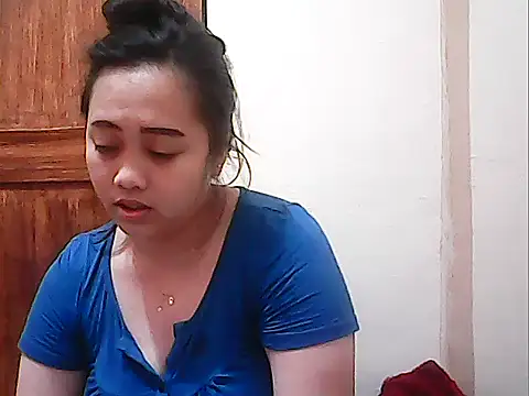 Snapshot of Pinay_Chubby20 chatting on 03.23.26 Pinay Chubby20 online show from 03.23.26