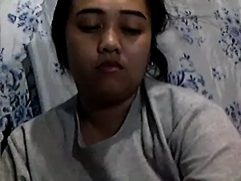 Snapshot of Pinay_Chubby20 chatting on 04.02.26 Pinay Chubby20 online show from 04.02.26