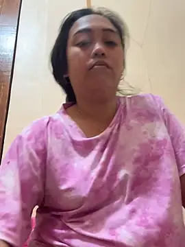 Snapshot of Pinay_Chubby20 chatting on 04.05.26 Pinay Chubby20 online show from 04.05.26