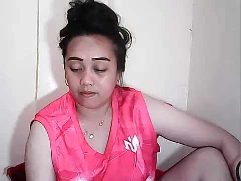 Snapshot of Pinay_Chubby20 chatting on 04.07.26 Pinay Chubby20 online show from 04.07.26