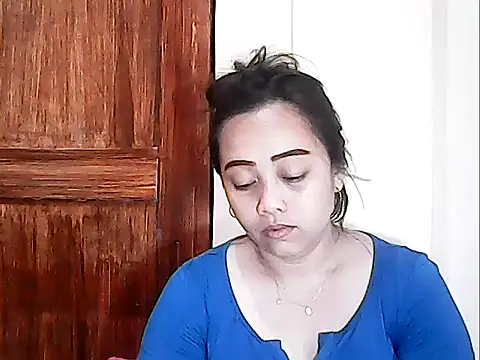 Snapshot of Pinay_Chubby20 chatting on 04.13.26 Pinay Chubby20 online show from 04.13.26