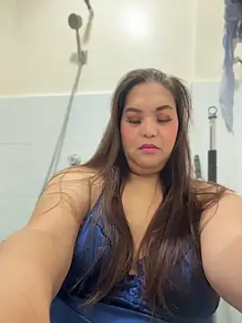 Snapshot of ashleygrahamts chatting on 11.29.25 ashleygrahamts online show from 11.29.25