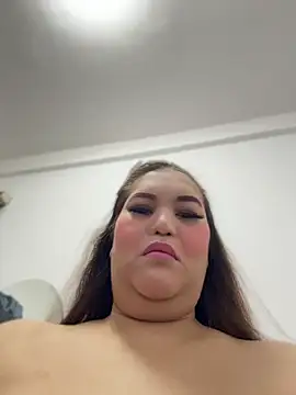 ashleygrahamts online show from 07.08.26