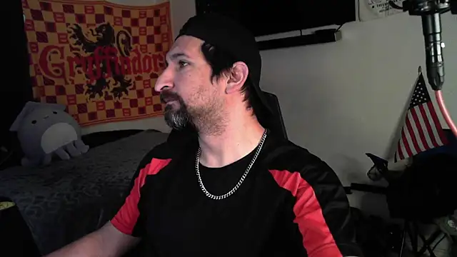 DevilPup75  online show from 10.01.25