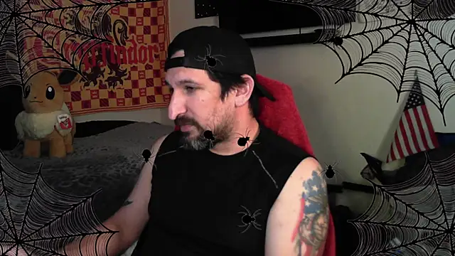 DevilPup75  online show from 10.05.25