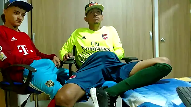 skinny23cm online show from 12.10.24