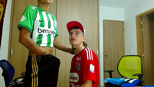 skinny23cm online show from 12.16.24