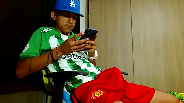 skinny23cm online show from 03.22.25