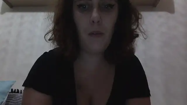 Snapshot of laxinna123 chatting on 10.22.25 laxinna123 online show from 10.22.25