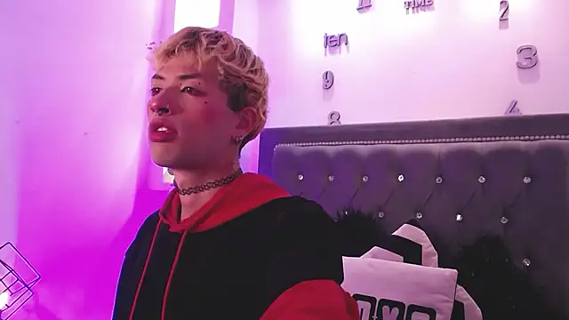 OzorioDany online show from 09.17.25