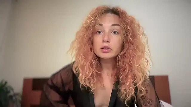 Reddgiirl online show from 03.31.26