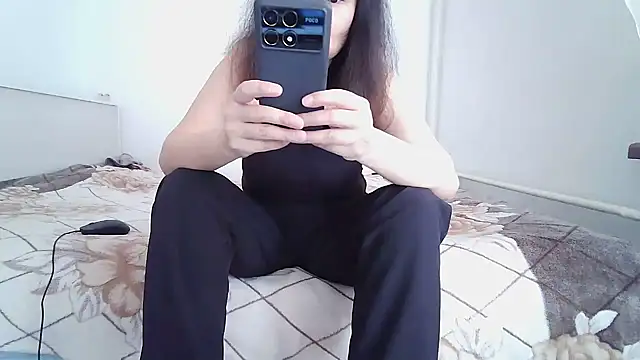 Snapshot of sakuradelreina chatting on 02.20.26 sakuradelreina online show from 02.20.26