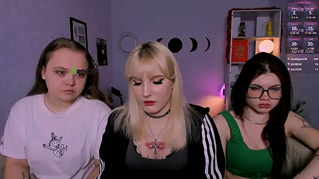 Snapshot of keri_ti chatting on 03.05.26 keri ti online show from 03.05.26