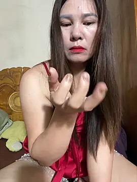 Moan Mary online show from 10.04.25