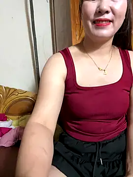 Moan Mary online show from 10.11.25