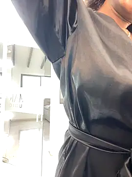 VictoriaKroft online show from 09.29.25