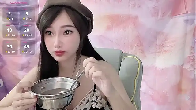 Snapshot of Crush-7ii chatting on 11.09.25 Crush-7ii online show from 11.09.25