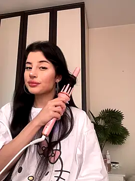 Snapshot of meowallen chatting on 09.27.25 meowallen online show from 09.27.25