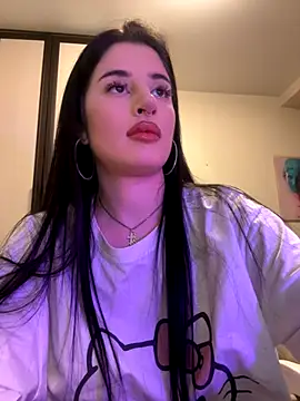 Snapshot of meowallen chatting on 10.02.25 meowallen online show from 10.02.25