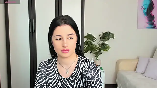 Snapshot of meowallen chatting on 10.18.25 meowallen online show from 10.18.25