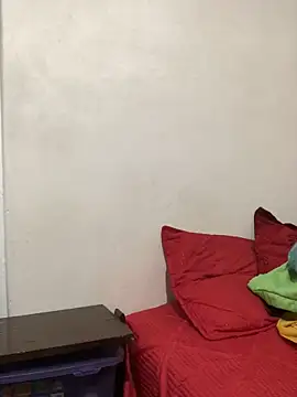 Snapshot of luisahot_9727 chatting on 09.25.25 luisahot 9727 online show from 09.25.25