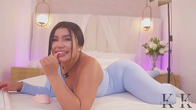 kassia kim online show from 02.24.26