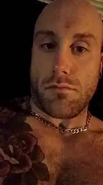 Luv2SuckBWC92 online show from 02.01.26