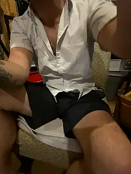 Luv2SuckBWC92 online show from 07.26.26