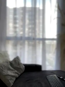 Sofi Leal online show from 09.23.25