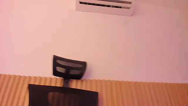 OliviaSweett online show from 09.18.25