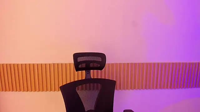 OliviaSweett online show from 10.06.25