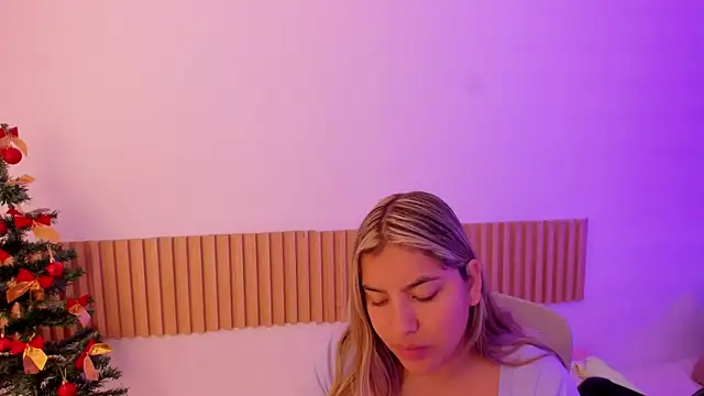 OliviaSweett online show from 12.20.25