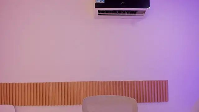 OliviaSweett online show from 01.12.26