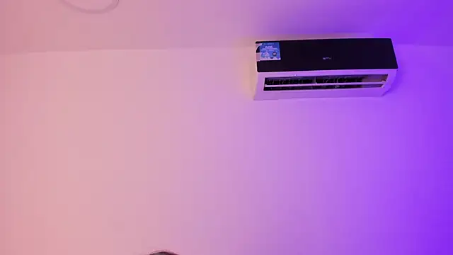 OliviaSweett online show from 02.08.26