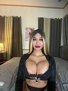 Snapshot of Monstercockgoddessx chatting on 05.24.26 Monstercockgoddessx online show from 05.24.26