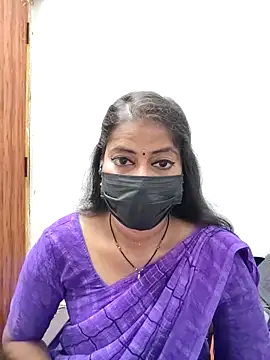 Snapshot of tamil_Sigappu_Roja chatting on 05.11.26 tamil Sigappu Roja online show from 05.11.26
