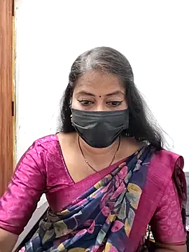 Snapshot of tamil_Sigappu_Roja chatting on 05.26.26 tamil Sigappu Roja online show from 05.26.26