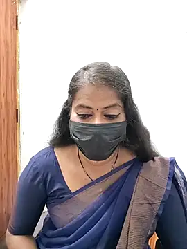 Snapshot of tamil_Sigappu_Roja chatting on 05.29.26 tamil Sigappu Roja online show from 05.29.26