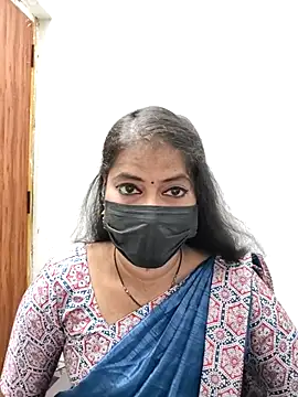 Snapshot of tamil_Sigappu_Roja chatting on 06.09.26 tamil Sigappu Roja online show from 06.09.26