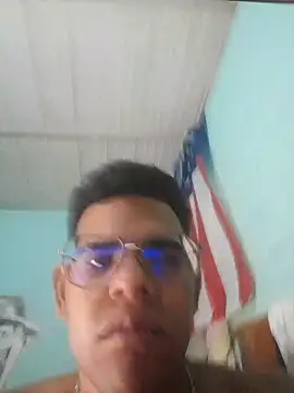 Snapshot of Bigtiti01 chatting on 10.03.25 Bigtiti01 online show from 10.03.25