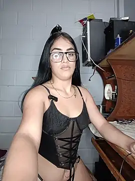Bigtiti01 online show from 07.12.26