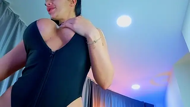 SinwithJessy online show from 02.15.26