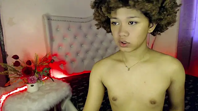 9INCHESHARDCOCK online show from 10.04.25