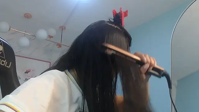 victoria hernandez t  online show from 03.26.26