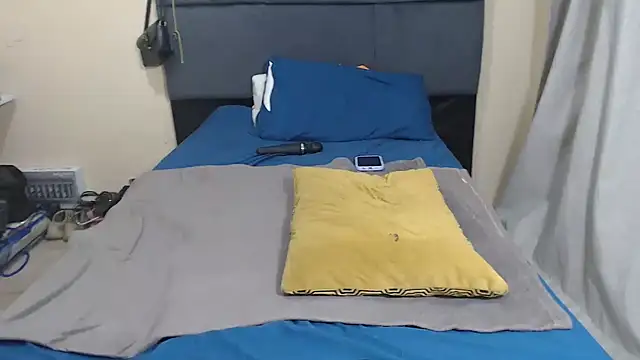 Snapshot of AfricanPopi chatting on 04.03.26 AfricanPopi online show from 04.03.26