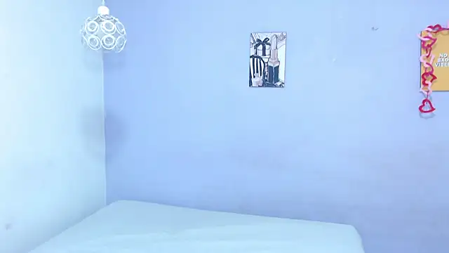 Snapshot of penelope_gucci1 chatting on 11.22.25 penelope gucci1 online show from 11.22.25