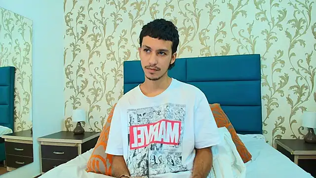 Snapshot of Marcus_Jeron chatting on 10.09.25 Marcus Jeron online show from 10.09.25