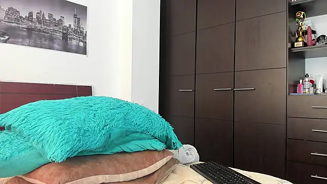 AntonyDAngelo25 online show from 01.13.26